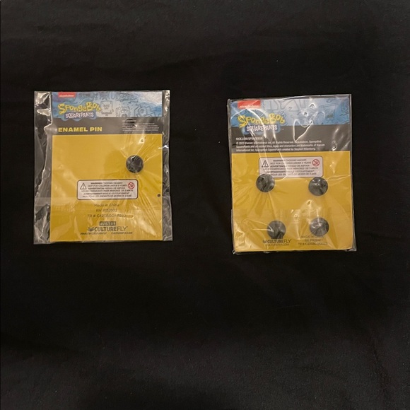 Spongebob pin bundle - Picture 2 of 2